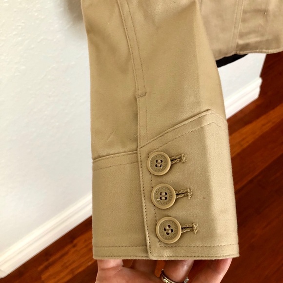 New York & Company Khaki Blazer - Size 4 - Picture 2 of 4